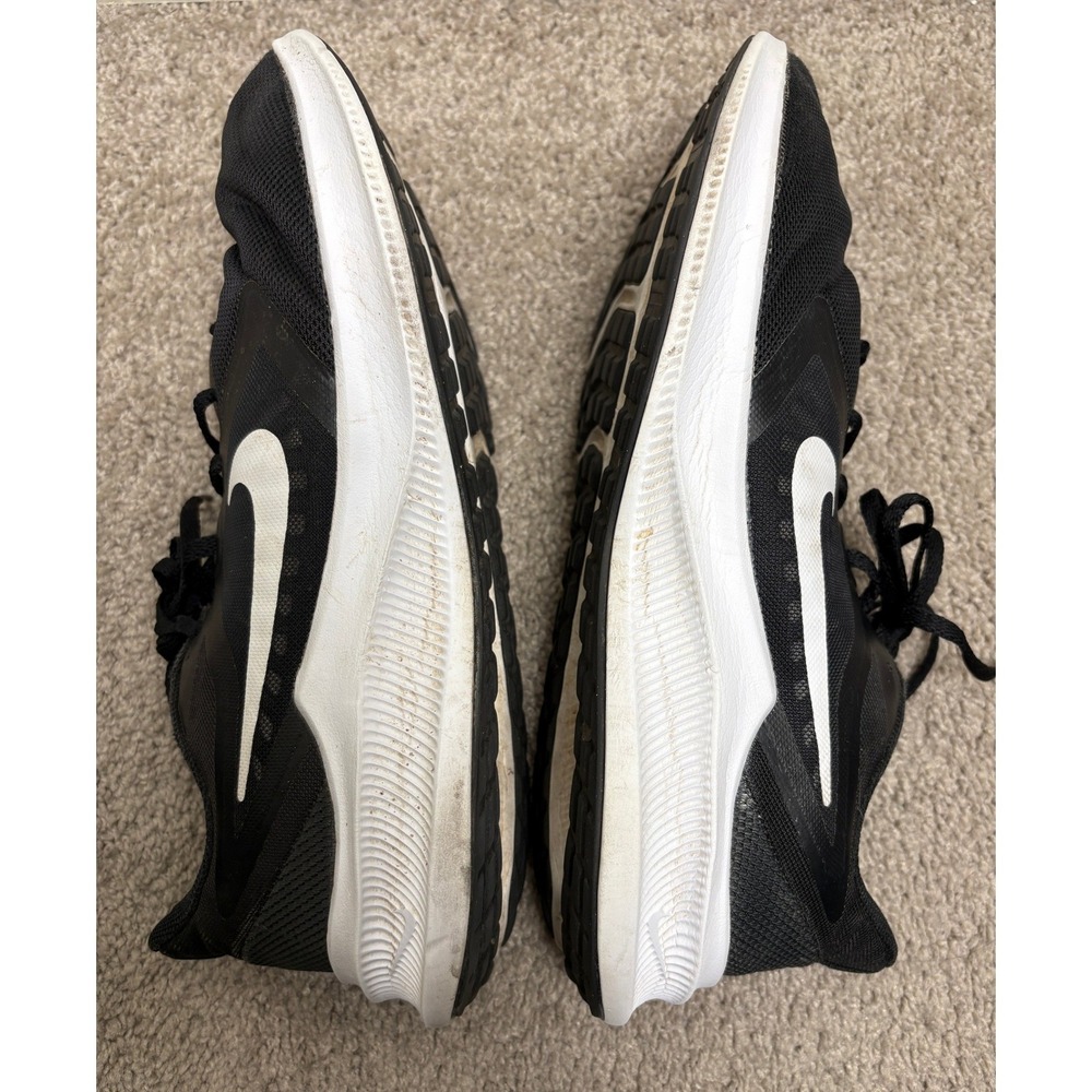 Nike Downshifter 10 Mens Running Shoes Black White CI9982-004 Size 11 - Picture 4 of 15